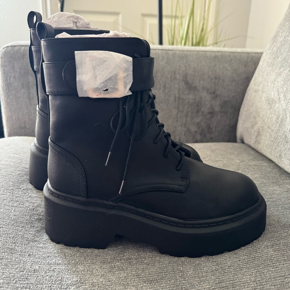 Billini Xanti Lace-Up Bootie - Picture 12 of 12